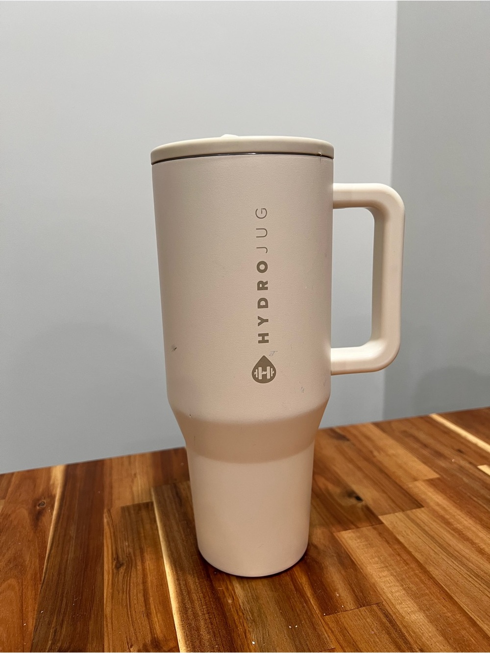 Hydrojug 40oz Traveler water bottle tumbler cream cup with handle